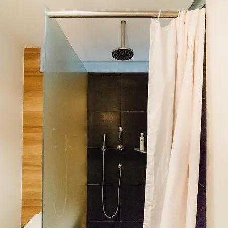 M2 Living No 6 Διαμέρισμα *